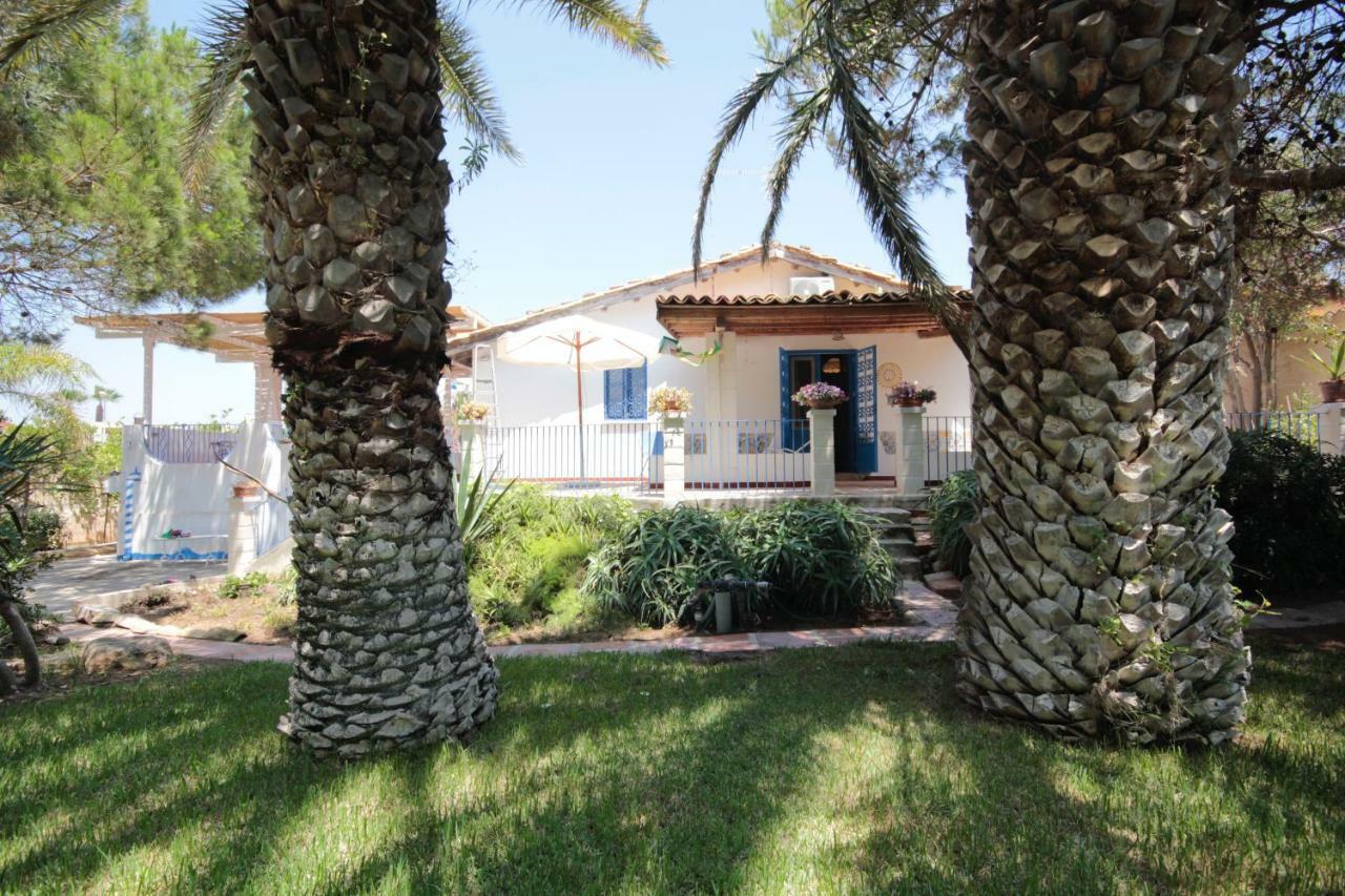 Villa Delle Terrazze Punta Secca Exterior foto