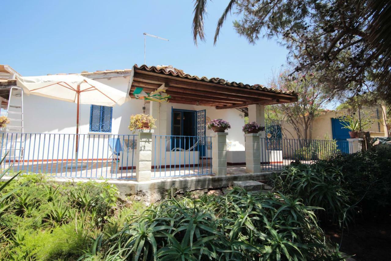 Villa Delle Terrazze Punta Secca Exterior foto